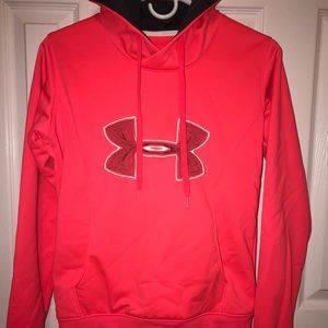 Under armour sweatshirt
